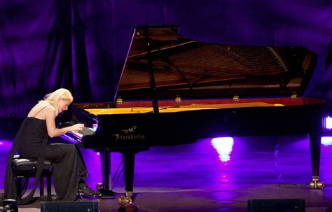 similar to valentina lisitsa